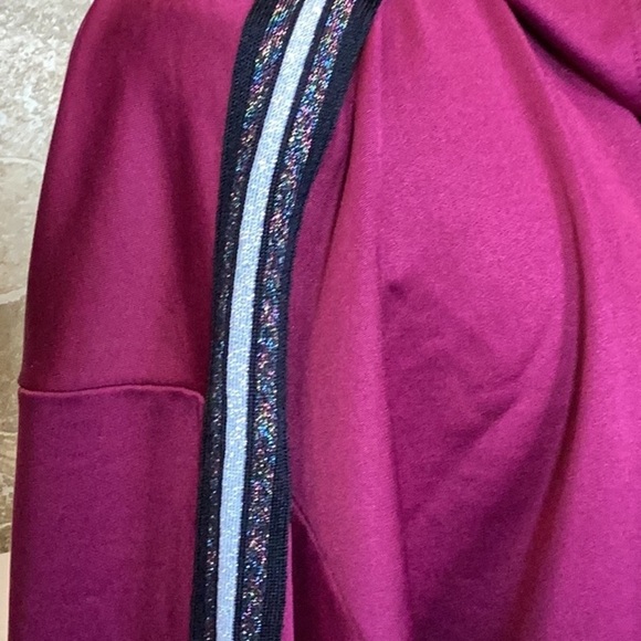 Pro Player Hoodie Y9 - Picture 2 of 8